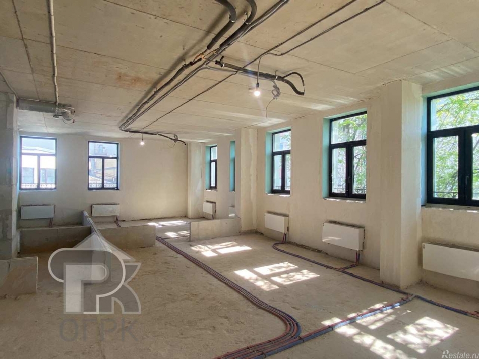 Продажа 2-комн квартиры на вторичном рынке Большая Никитская улица, 17с1