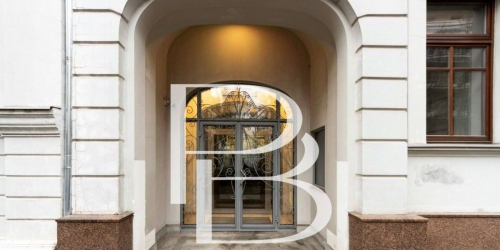 Торговое помещение Обыденский 1-й пер,  д. 5