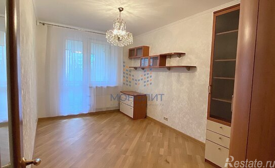 Продажа 2-комн квартиры на вторичном рынке ул Шарикоподшипниковская,  д. 20