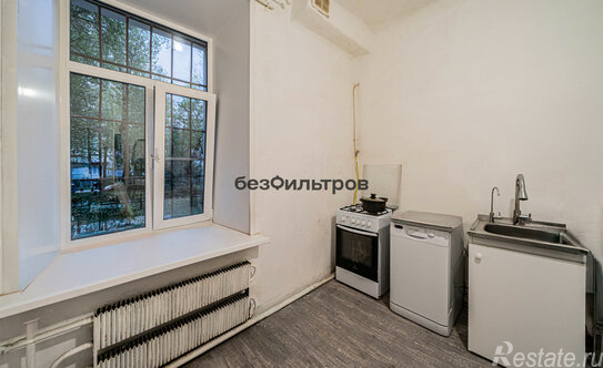 Продажа 3-комн квартиры на вторичном рынке Басманная С. ул,  д. 20 к5