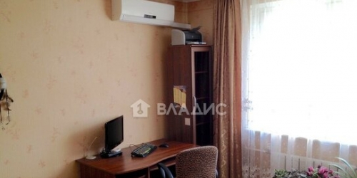 3-комн квартира ул Верхние Поля,  д. 18