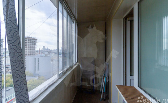 Продажа 2-комн квартиры на вторичном рынке улица Паршина,  д. 19