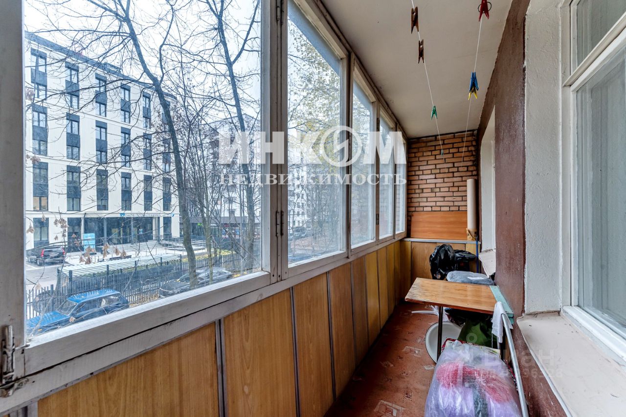 Продажа 3-комн квартиры на вторичном рынке улица Академика Комарова, 5