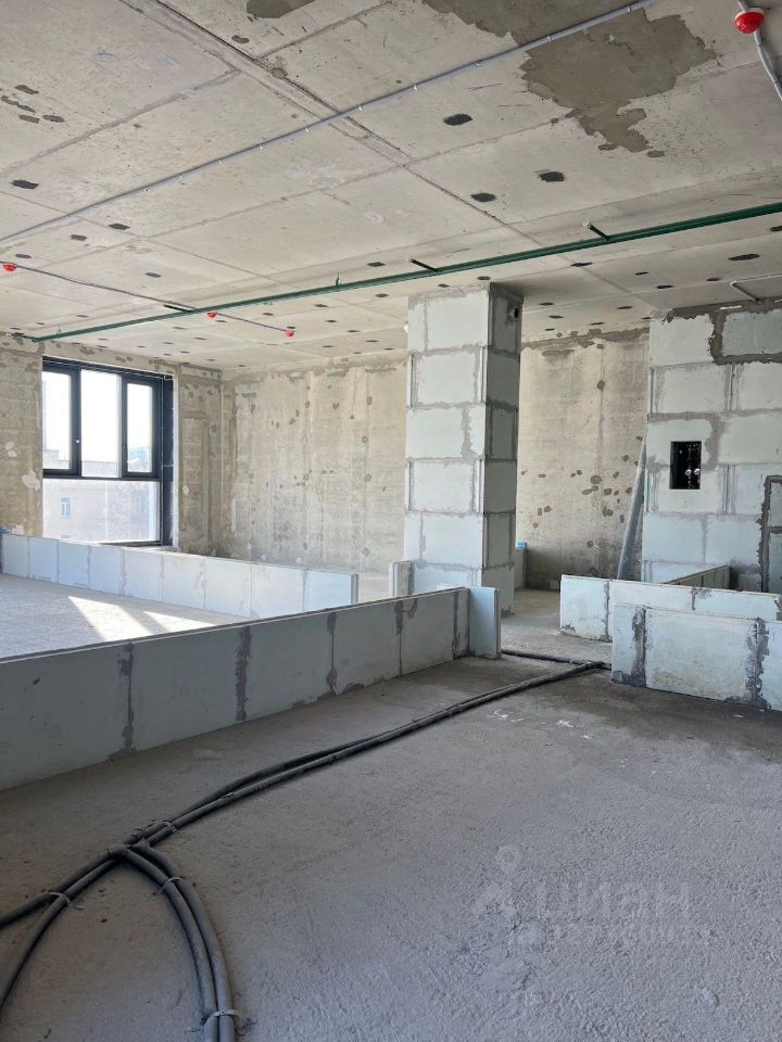 Продажа 3-комн квартиры на вторичном рынке Стремянный переулок, 2