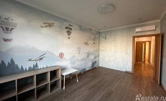 Продажа 2-комн квартиры на вторичном рынке Магеллана пр-т,  д. 2