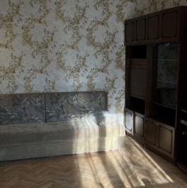 Аренда 2-комн квартиры на вторичном рынке Стрельбищенский пер,  д. 25А