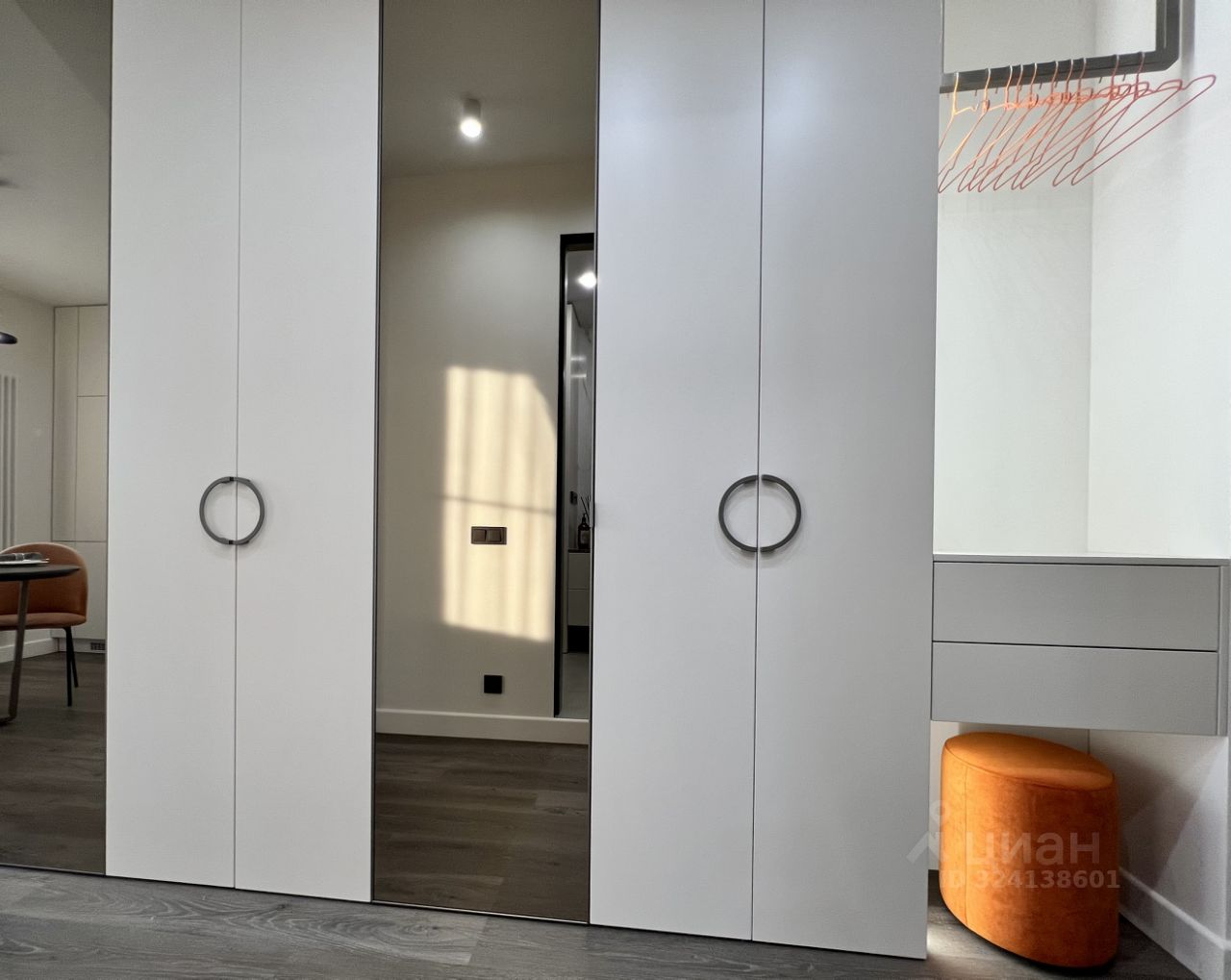 Продажа 1-комн квартиры на вторичном рынке Осенняя улица, 14