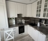 Продать Квартиры вторичка улица Введенского  12 к2 