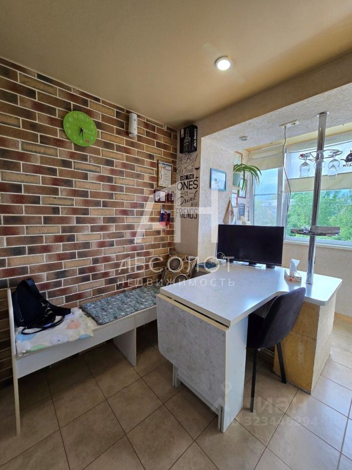 Продажа 2-комн квартиры на вторичном рынке Пересвет, улица Чкалова, 4