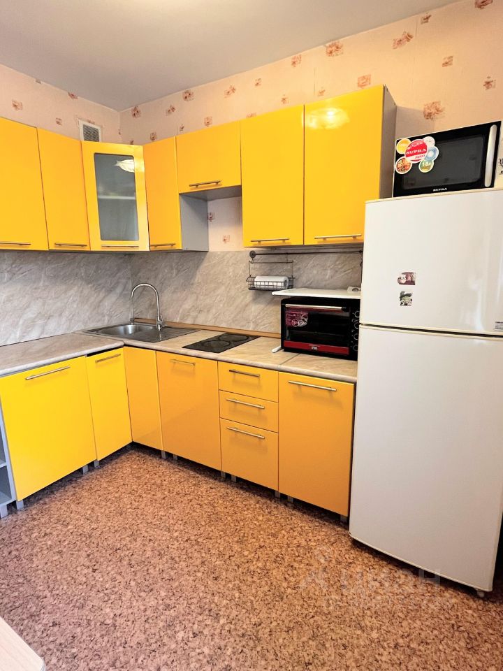 Аренда 1-комн квартиры на вторичном рынке Кондратьевский проспект, 70к1