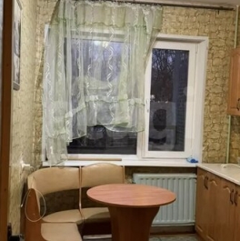 Продажа 2-комн квартиры на вторичном рынке Комендантский пр-кт,  д. 22,  к. 1