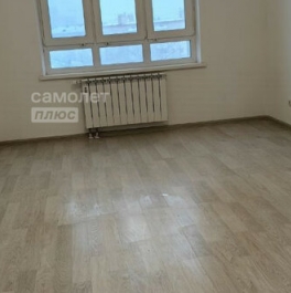 Продажа 2-комн квартиры на вторичном рынке улица Петра Романова,  д. 18