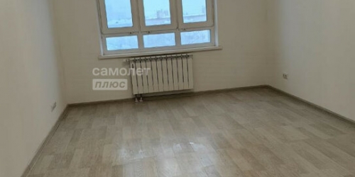 2-комн квартира улица Петра Романова,  д. 18