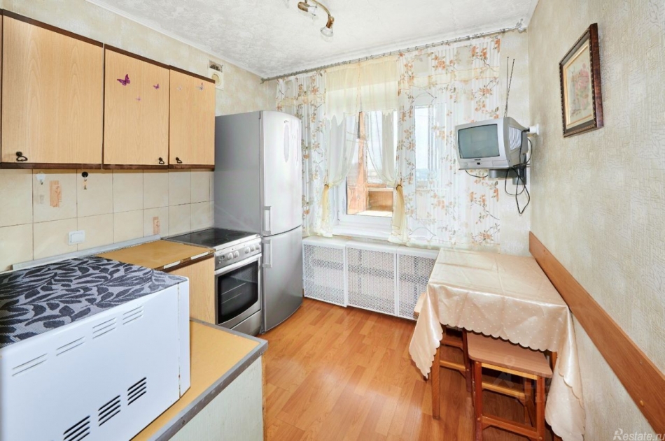 Продажа 3-комн квартиры на вторичном рынке Мытищи г, Шараповская ул,  д. 4 к1