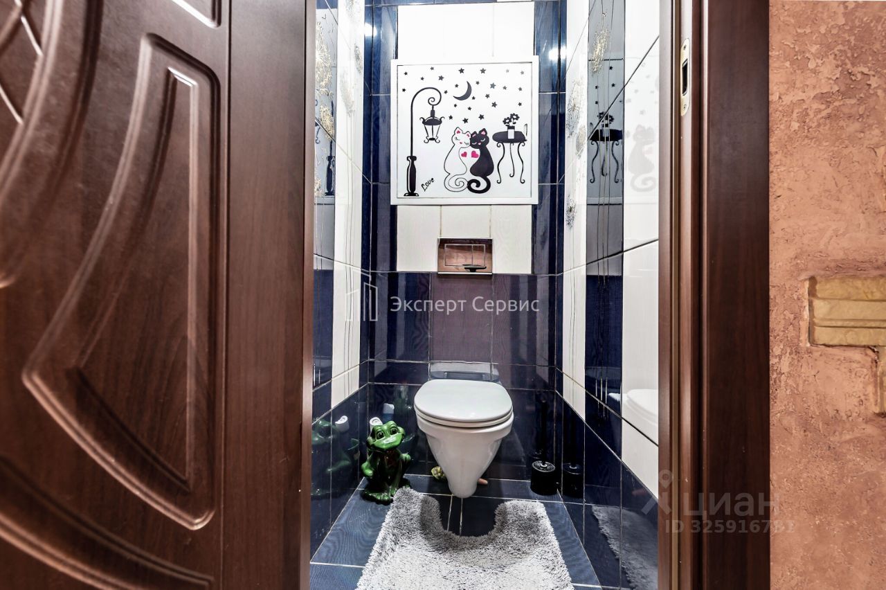 Продажа 3-комн квартиры на вторичном рынке улица Маршала Казакова, 44к2