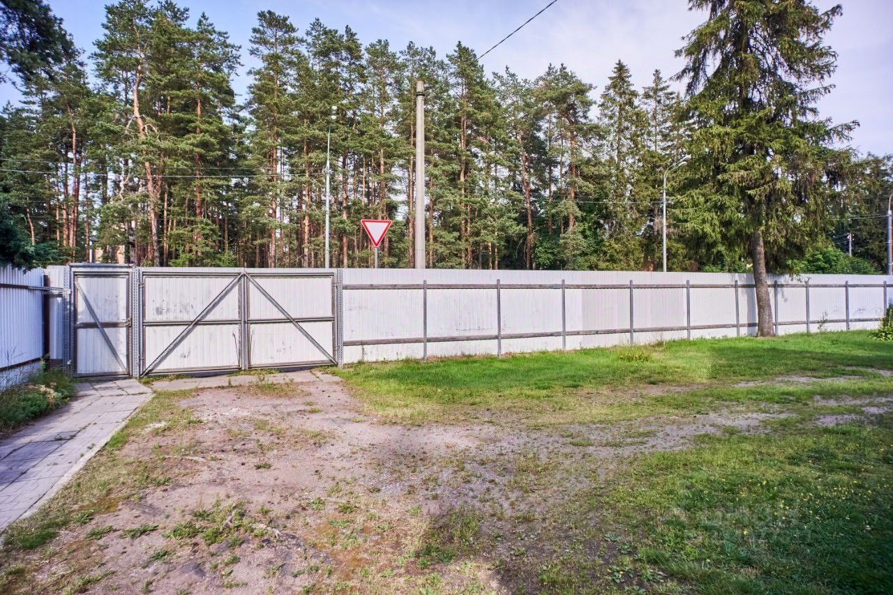 Продажа дома пос. Песочный, Ленинградская улица, 15