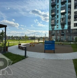 Продажа 2-комн квартиры на вторичном рынке Ям, улица Мезенцева,  д. 4