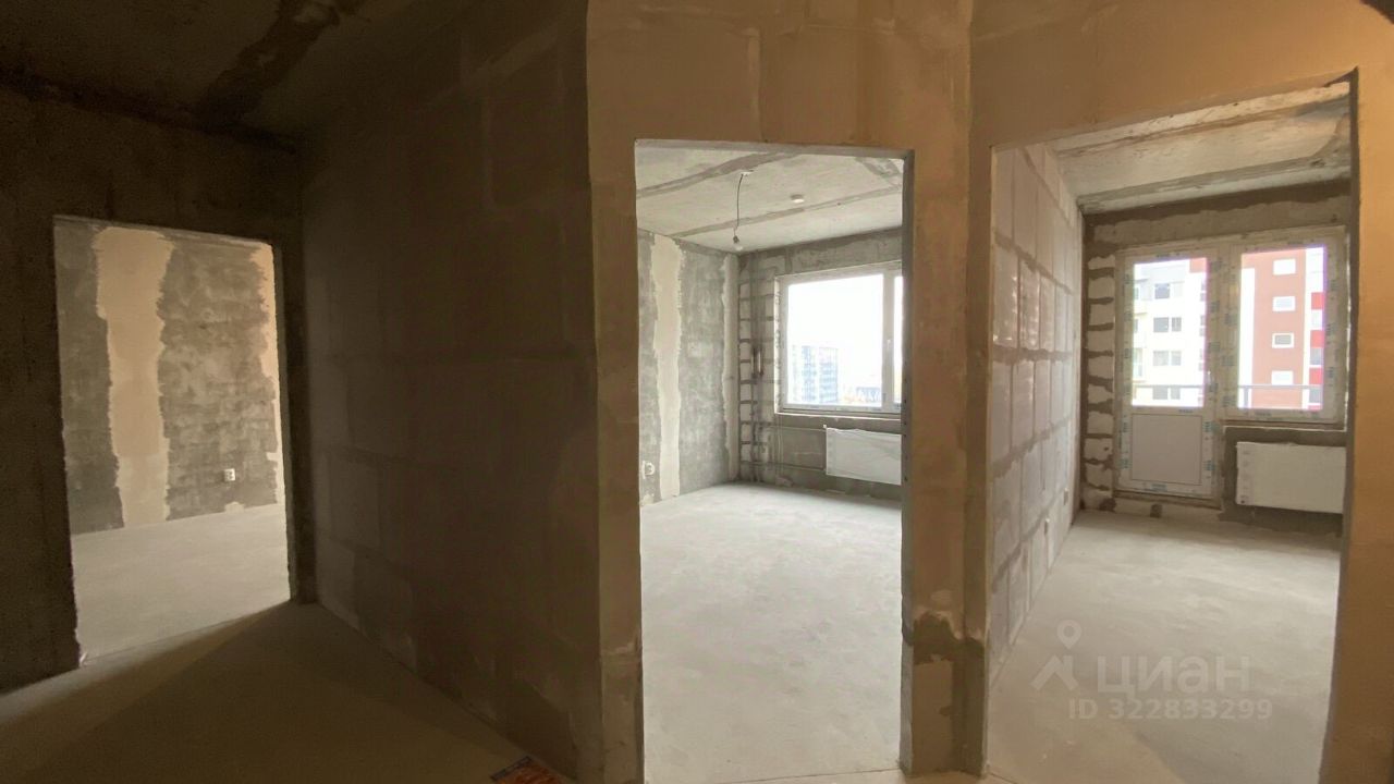 Продажа 2-комн квартиры на вторичном рынке д. Янино-2, улица Рябиновая, 8к1