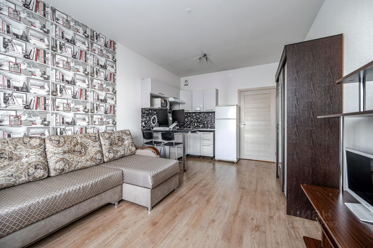 Продажа студии Кондратьевский проспект, 68к4