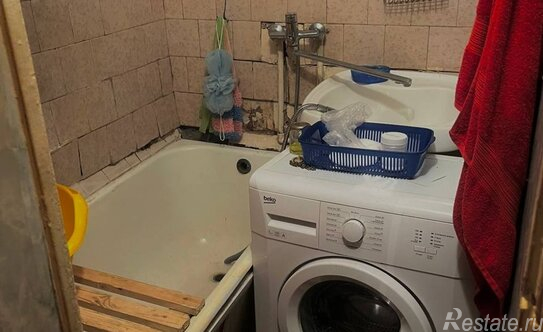 Продажа 2-комн квартиры на вторичном рынке ул Истринская,  д. 10,  к. 1