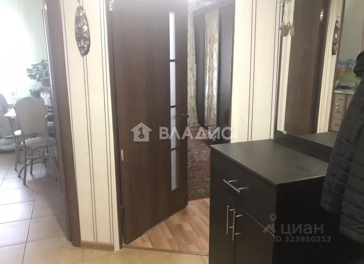 Продажа 1-комн квартиры на вторичном рынке Лесной Городок пгт, улица Грибовская, 2