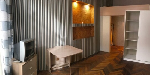 6-комн квартира улица Чехова,  д. 5