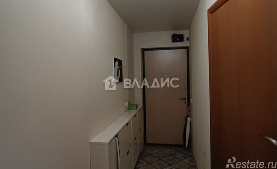 Продажа 3-комн квартиры на вторичном рынке улица Рогова,  д. 4