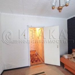 Продажа 2-комн квартиры на вторичном рынке Пикалево, ул Горняков,  д. 13