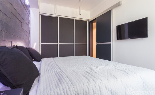 Продажа 2-комн квартиры на вторичном рынке Обводного Канала наб,  д. 108