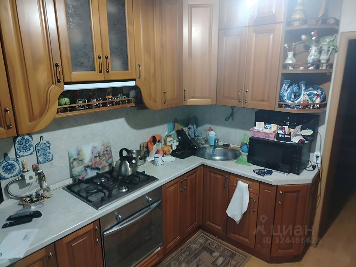 Продажа 2-комн квартиры на вторичном рынке Малаховка пгт, улица Кирова, 6