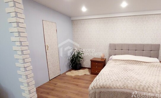 Продажа 2-комн квартиры на вторичном рынке Новоизмайловский пр-кт,  д. 57