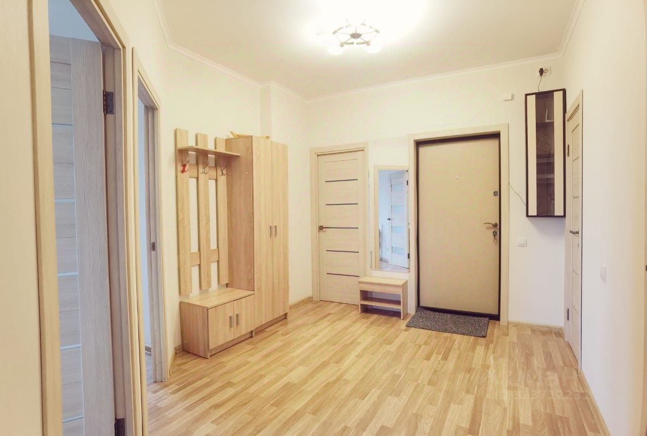 Продажа 3-комн квартиры на вторичном рынке Опалиха мкр, улица Дежнева, 9