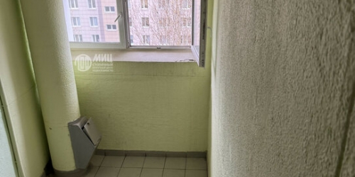 3-комн квартира ул Молостовых,  д. 15,  к. 3