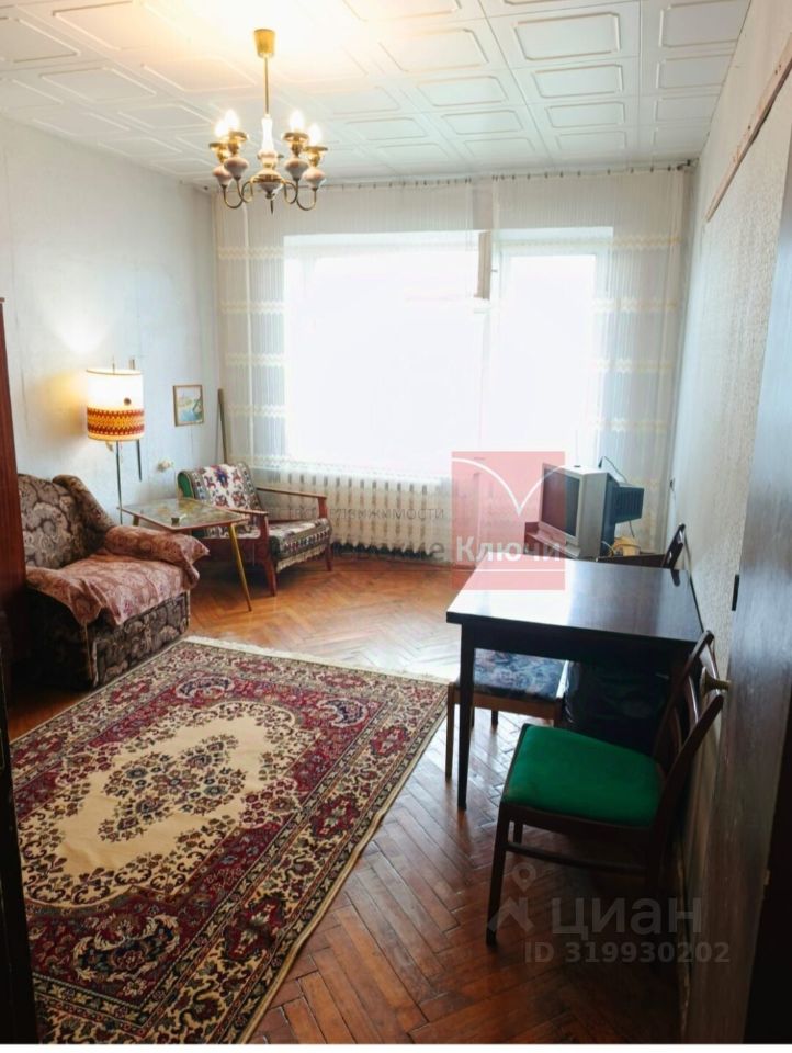 Продажа 1-комн квартиры на вторичном рынке Химки, улица Нахимова, 4