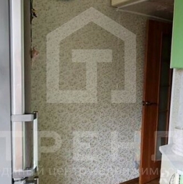 Продажа 2-комн квартиры на вторичном рынке Славы пр-кт,  д. 40,  к. 4