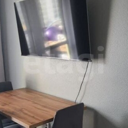 Продажа 1-комн квартиры на вторичном рынке Бугры, Гаражный проезд,  д. 27,  к. 1