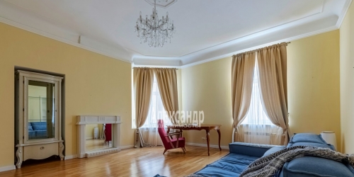 5-комн квартира Почтамтская ул. ,  д. 13