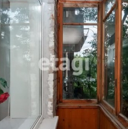 Продажа 2-комн квартиры на вторичном рынке Днепропетровская улица,  д. 45