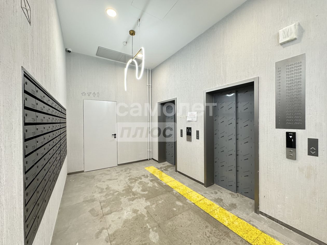 Продажа студии Автомобильный проезд, 4к4