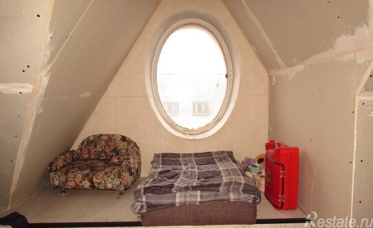 Продажа 3-комн квартиры на вторичном рынке 16-17-я линии В.О.