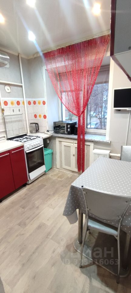 Продажа 1-комн квартиры на вторичном рынке Электросталь, улица Мира, 25б