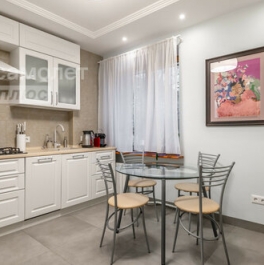 Аренда 2-комн квартиры на вторичном рынке Тишинский Б. пер,  д. 24