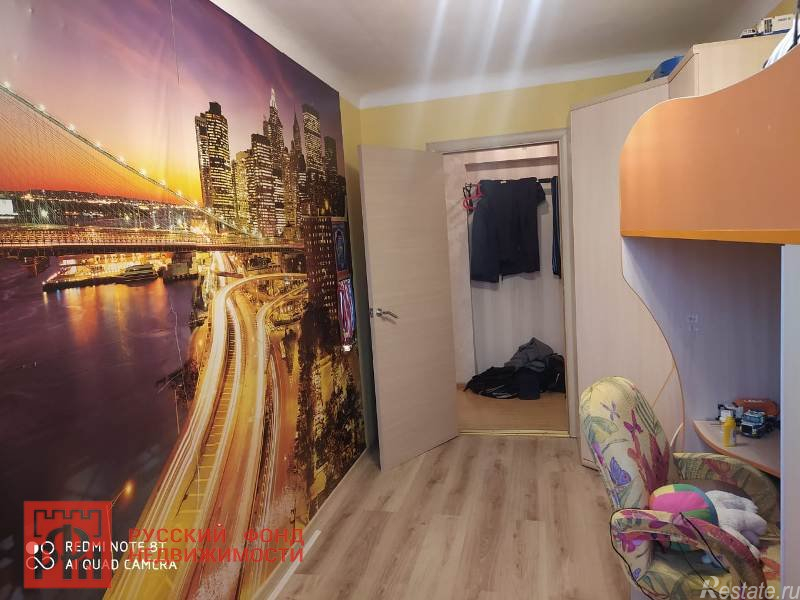 Продажа 2-комн квартиры на вторичном рынке Кировск г., Маяковского ул. ,  д. 15