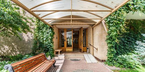 3-комн квартира ул Спиридоновка,  д. 19