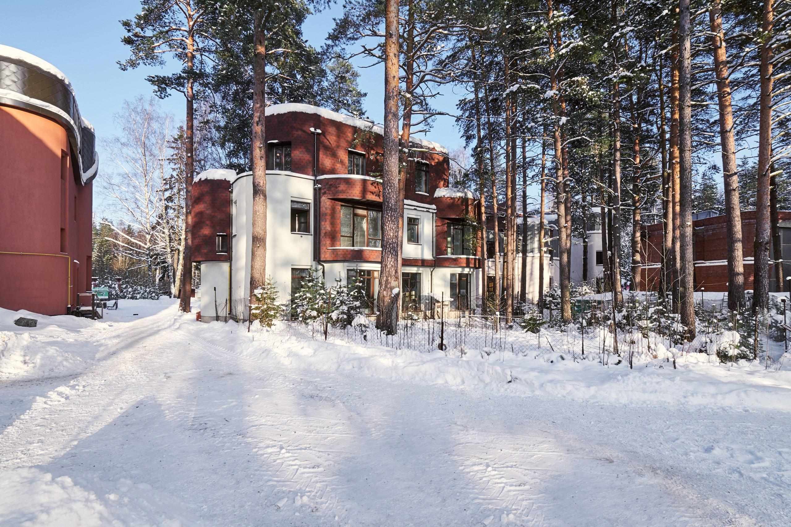 Фото коттеджного поселка Прибрежный квартал от Второе партнерство. Коттеджный поселок Pribrezhnyy kvartal Фото коттеджного поселка Прибрежный квартал от Второе партнерство. Коттеджный поселок Pribrezhnyy kvartal