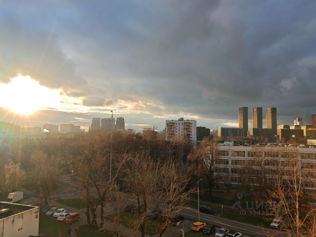 Продажа 1-комн квартиры на вторичном рынке Старомарьинское шоссе, 6К1