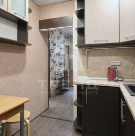 Продажа 1-комн квартиры на вторичном рынке Пархоменко пр-кт,  д. 18