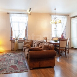 Продажа 3-комн квартиры на вторичном рынке Среднеохтинский проспект,  д. 2А