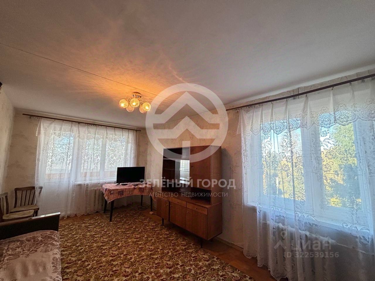 Продажа 2-комн квартиры на вторичном рынке с. Петровское, улица Центральная, 8