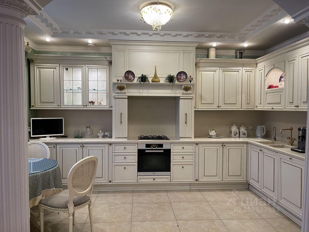 Продажа 5-комн квартиры на вторичном рынке Горная улица, 21